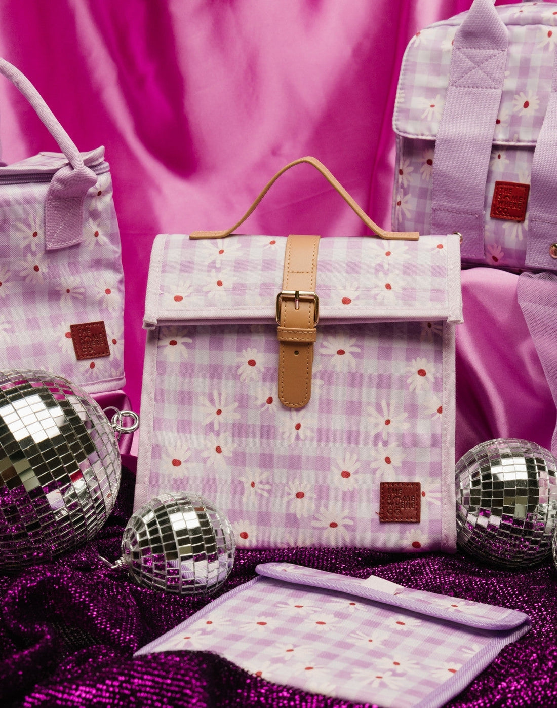 5 Unexpected Uses for Your Adorable Lunch Bag (That Aren't Just for Sandwiches)
